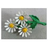 Vintage Daisy Enamel Brooch