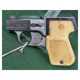 EIG Model E-16 Derringer, 22 LR