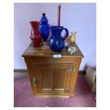 White Clad Contemporary Ice Box