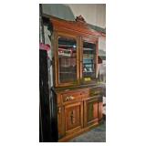 Beautiful Mahogany Antique Cabinet
