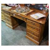 Beautiful Lexington Bob Timberlake Executive Desk