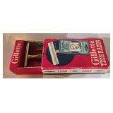 Vintage Gillette Tech Safety Razor