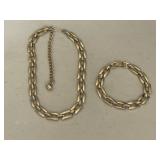 Gold Tone Vintage Bracelet & Necklace Set