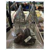 Women's Wig & Grapevine Trees