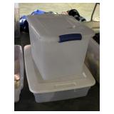 2 Totes & Lids