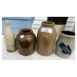 4 Pieces Stoneware