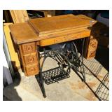 Antique Singer Sewing Machine & Treadle Oak Base