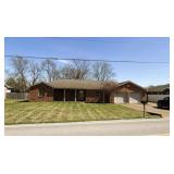 BRICK 3 BED, 2.5 BATH RANCH HOME w/ GARAGE
