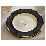 2 Lenox Platinum Plates