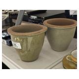 Set of 2 Glazed Planters