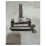 Vintage Townsend Fish Skinner