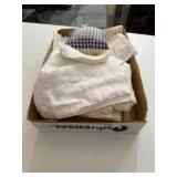 Mini Pillow & Linens