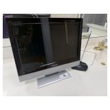 Polaroid 15' LCD TV & RCA Antenna