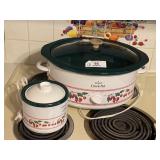 2 Rival Crockpots