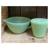 2 Pieces Jadeite