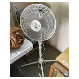 Comfort Zone Floor Fan