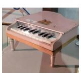 Elu Mello-Tone Vintage Child