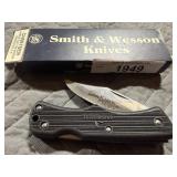 Smith & Wesson Large Cutting Horse Knife