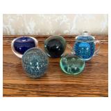 5 Paperweights
