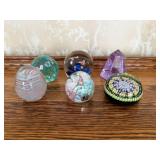 6 Paperweights
