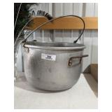 XL Cast Aluminum Kettle Pot