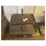 2 Tier Display