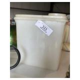 Tupperware Juice Container