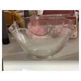 Indiana Glass Large Ruffled Bowl