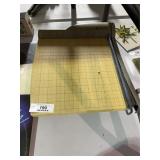 Vintage Quartet Cutter