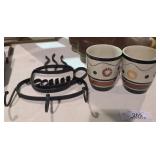 Metal Coffee Hangers & Mugs