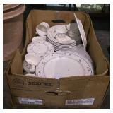 Mikasa Dish Set