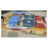 6 Dr. Seuss Books