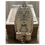 Reutekohler Hardware Co. Broom Holder