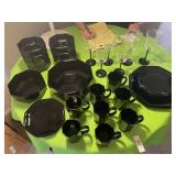 Octime Black Glass Dinnerware