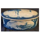 Droste Haarlem Holland Oval Metal Candy Tin