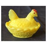 Rare Westmoreland Cased Merigold Mini Hen on Nest