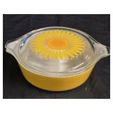 Vintage Pyrex Sunflower Daisy Casserole Dish