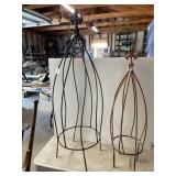 2 Decorative Yard Pieces