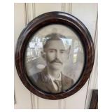 Curved Glass Oval Picture Frame & Picture