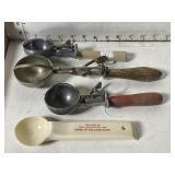 4 Vintage Ice Cream Scoops