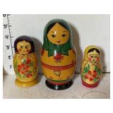 3 Wood Nesting Dolls