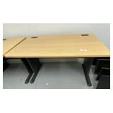 Table / Desk