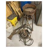 2 Turkey Fryers With 1 Cast Iron Pot