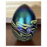 Vandermark / Vandermark Style Art Glass Egg