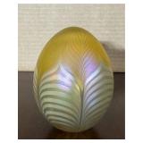 Vandermark / Vandermark Style Art Glass Egg