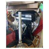 Kitchen-Aid Mixer