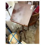 Book / Music Stand
