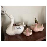 3 Hull Swan Vases