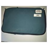 Pyrex Portable Casserole Set