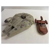 Millennium Falcon & Landspeeder Lot